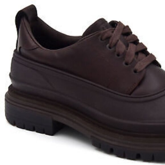 Cole Haan Stratton Shroud Waterproof Oxford. Brand New. Mens Size: 8 - 11. main image 7